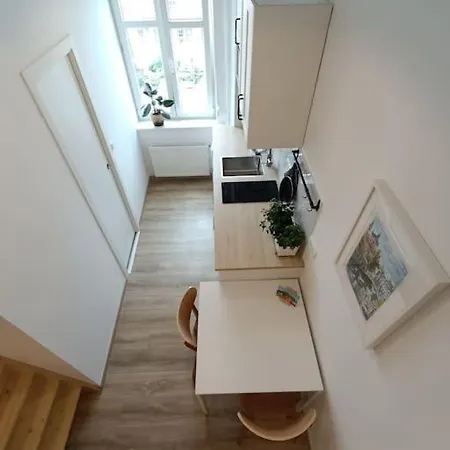 Studio * Lublaň